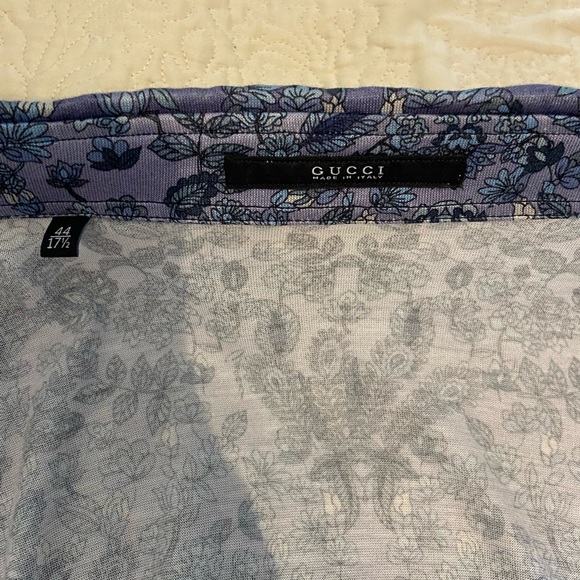 Gucci dress shirt 50% Silk - Picture 2 of 5